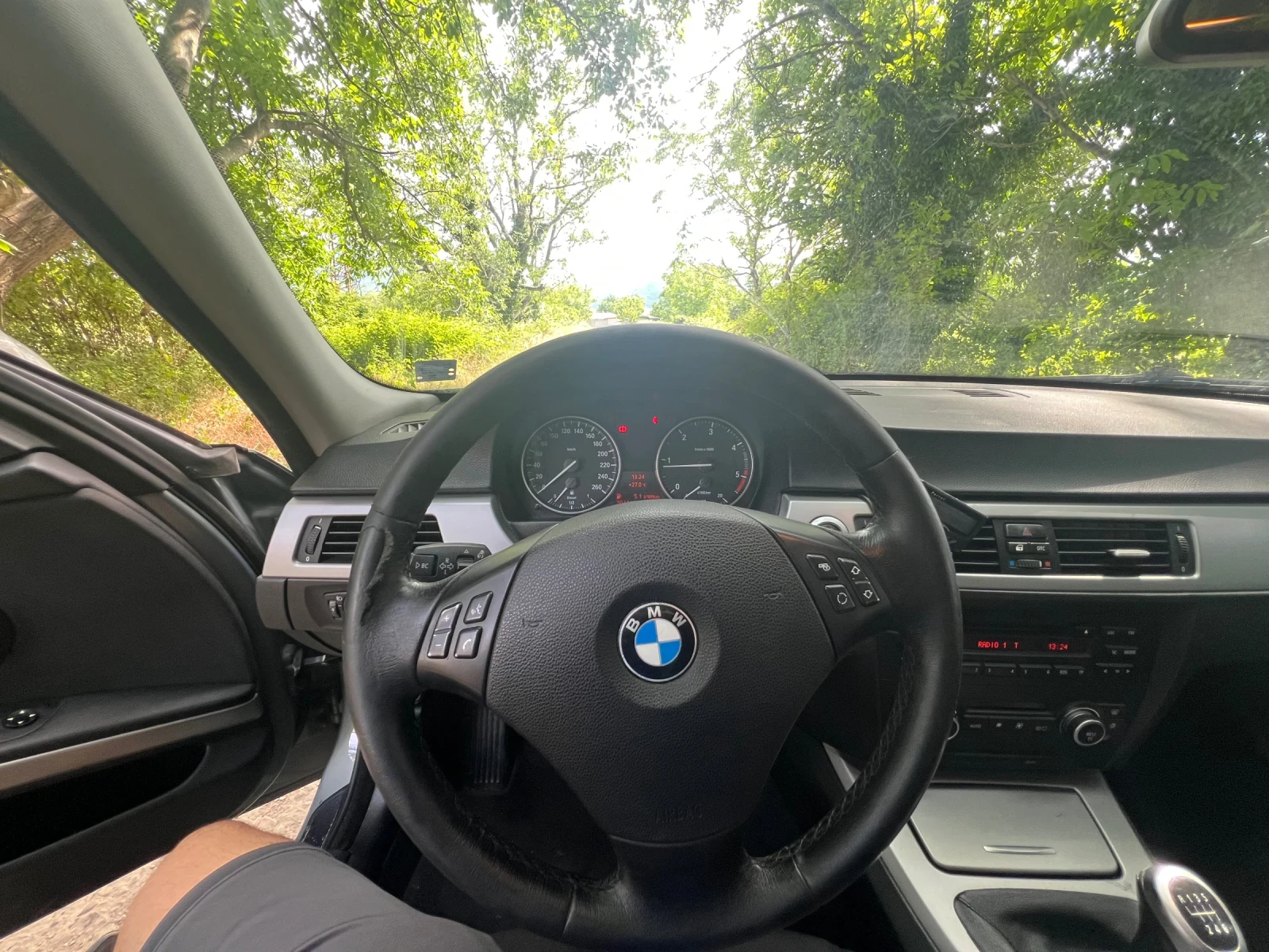 BMW 320 СЕРВИЗНА ИСТОРИЯ, снимка 9 - Автомобили и джипове - 53860823