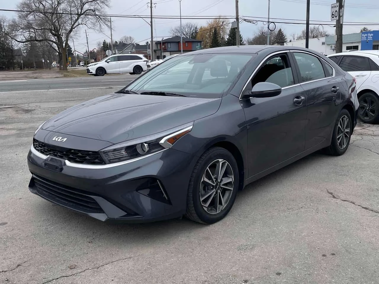 Kia Forte * EX IVT * CARFAX * ���� �� �� | Mobile.bg � ����������� 1