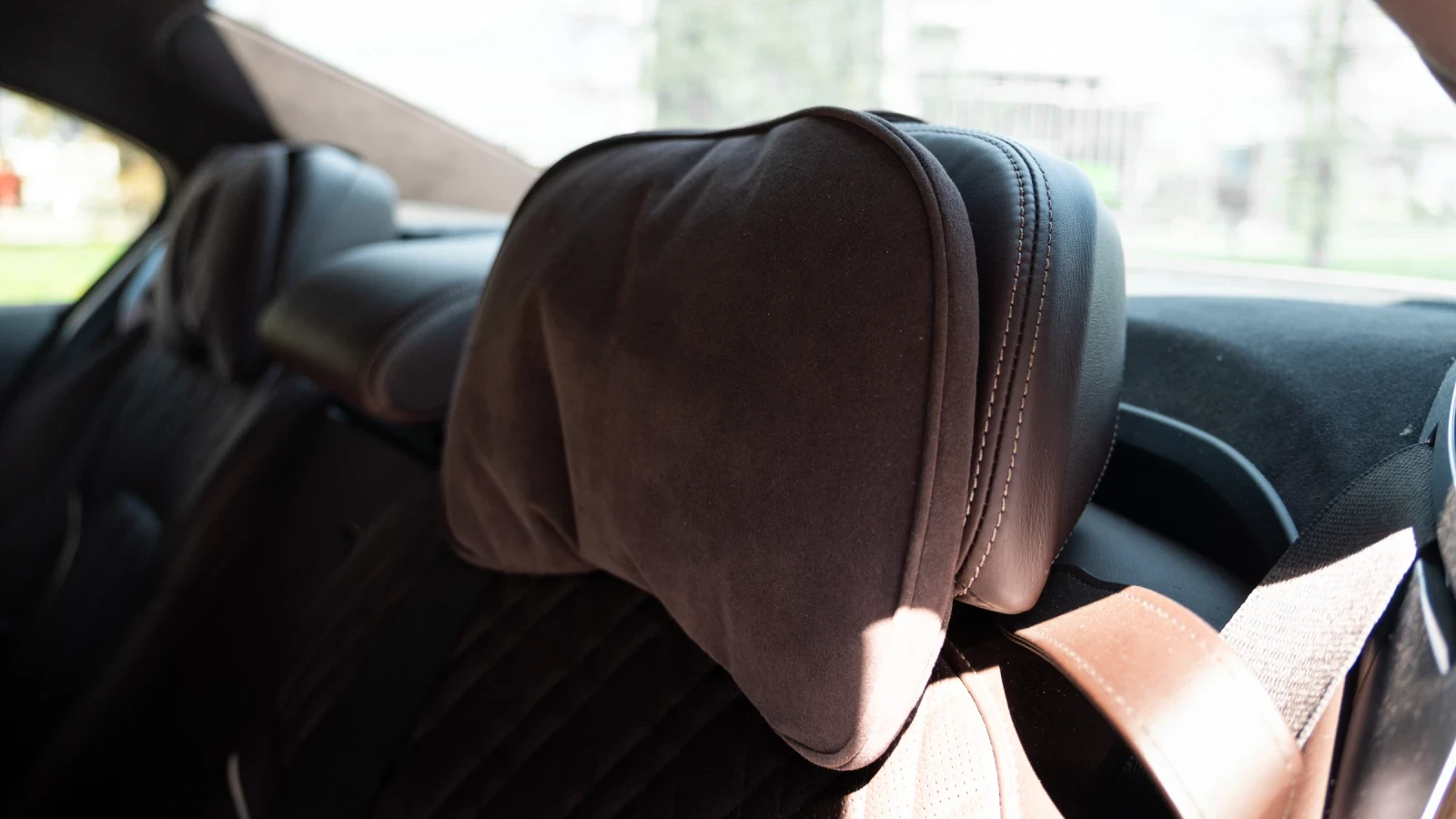 BMW 740 XD/INDIVIDUAL/ 4x Massage/ 4x обдухване/ALCANTARA, снимка 10 - Автомобили и джипове - 54234359