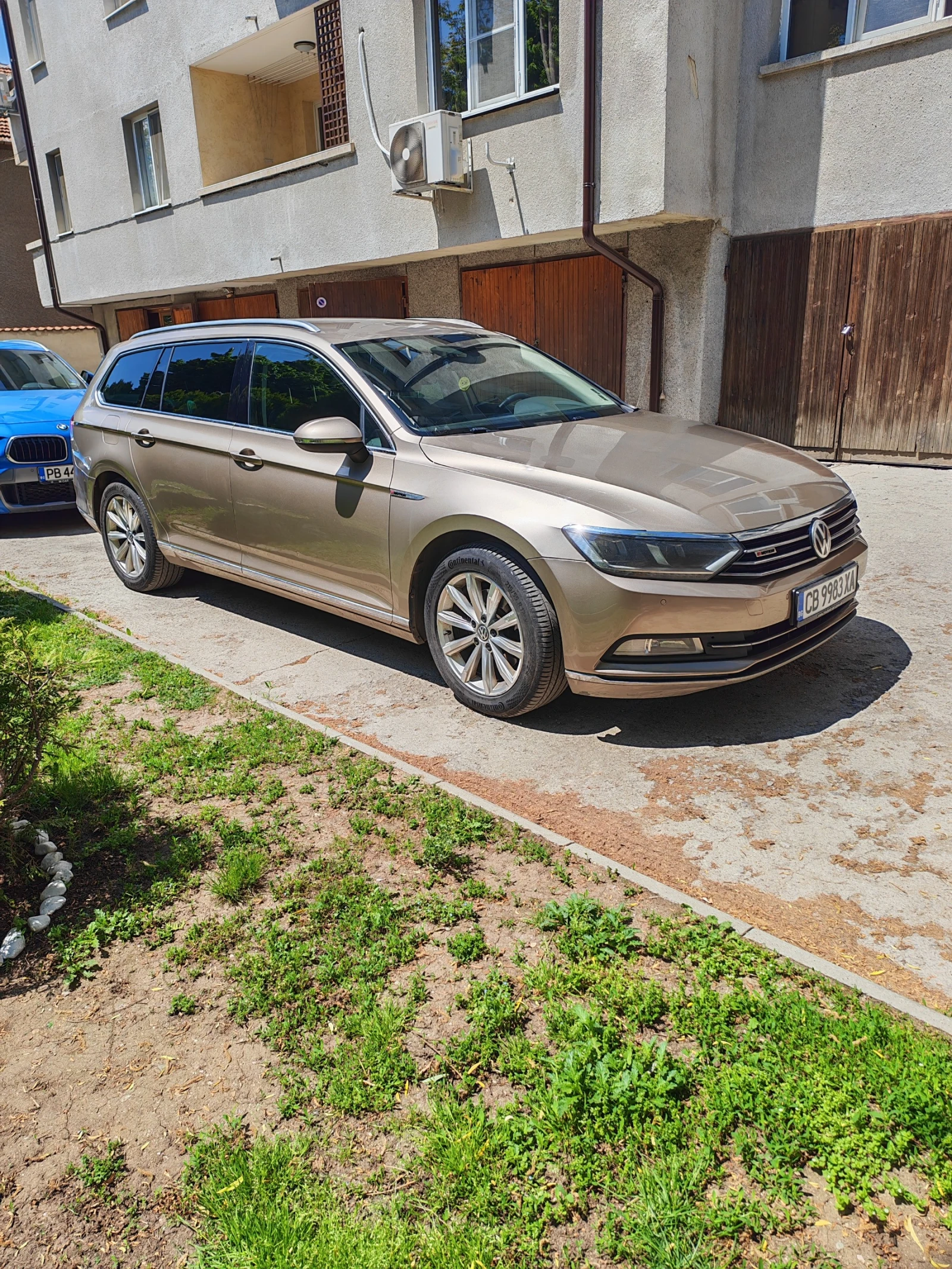 VW Passat 4MOTION, снимка 2 - Автомобили и джипове - 54491998
