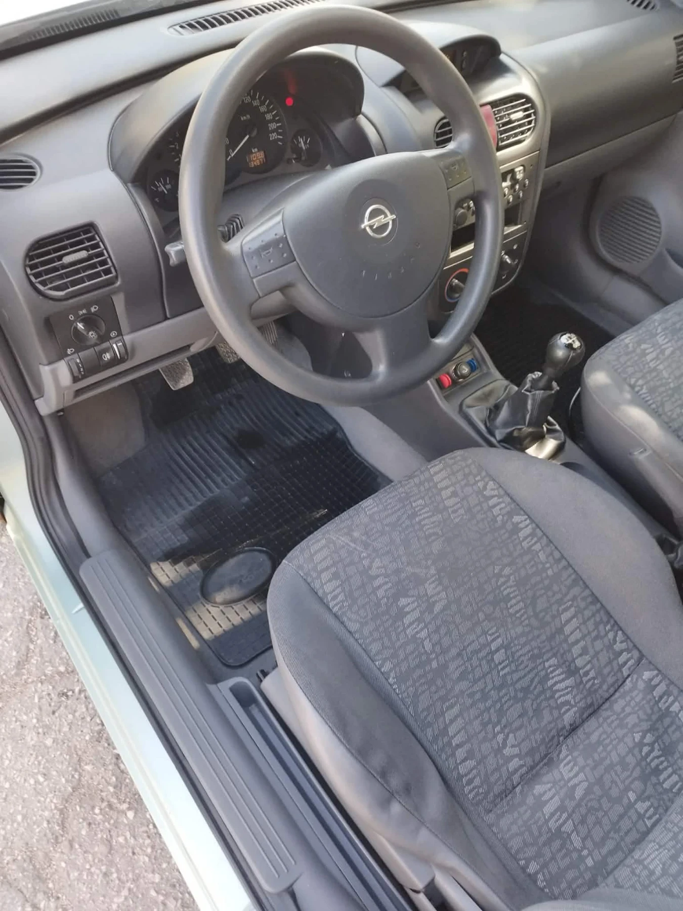 Opel Corsa, снимка 7 - Автомобили и джипове - 54522003