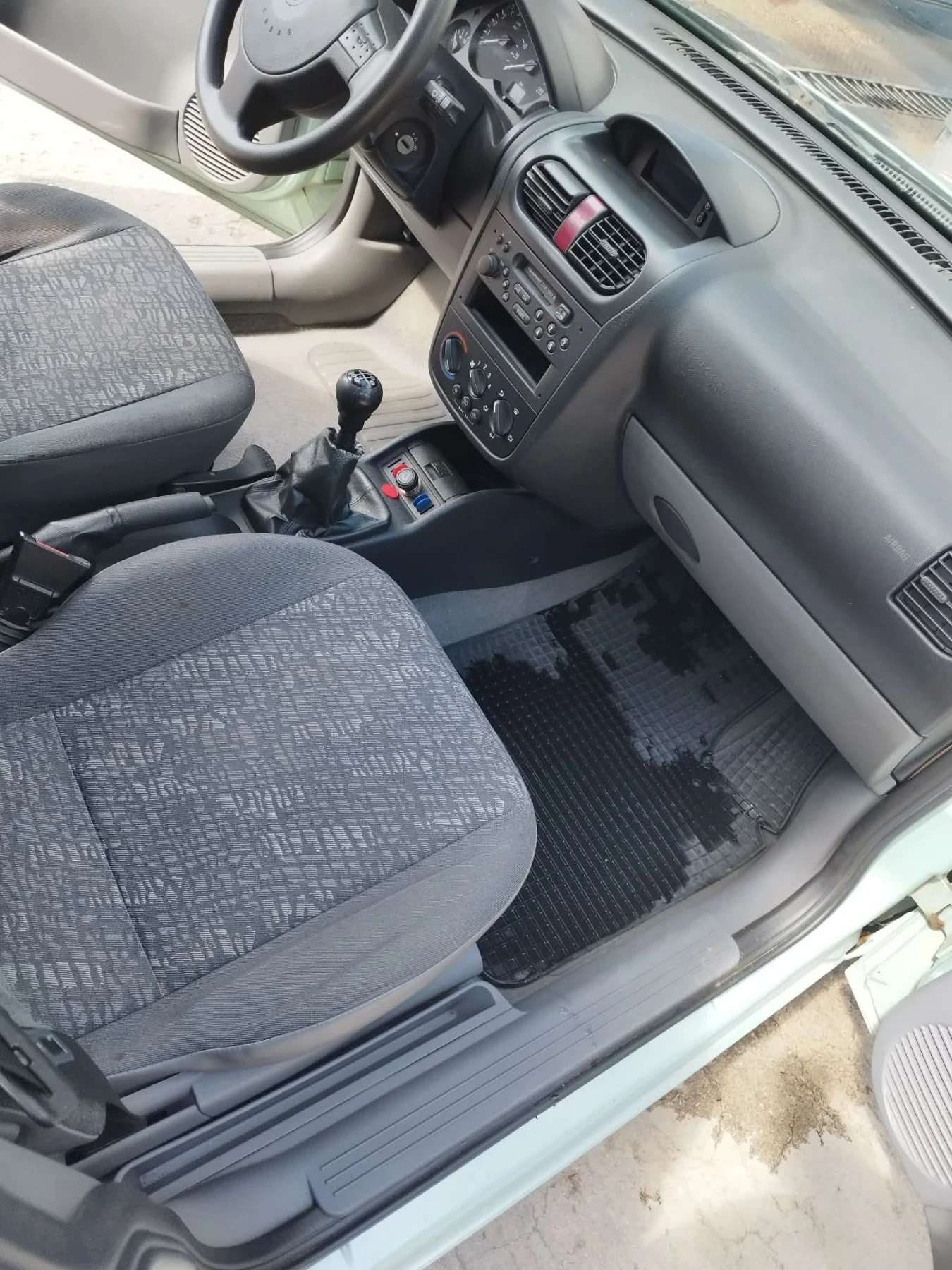 Opel Corsa, снимка 10 - Автомобили и джипове - 54522003