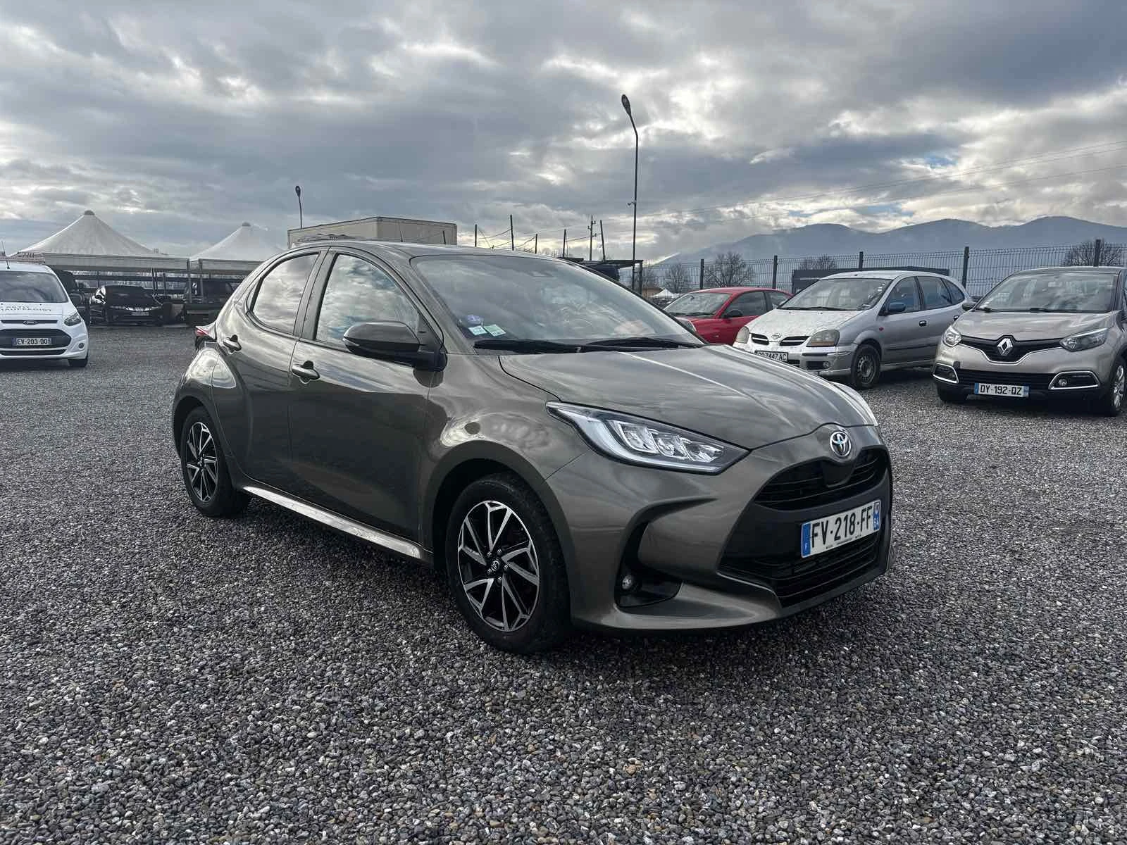 Toyota Yaris 1.5 , EURO 6, Нов Внос France, снимка 3 - Автомобили и джипове - 54605924