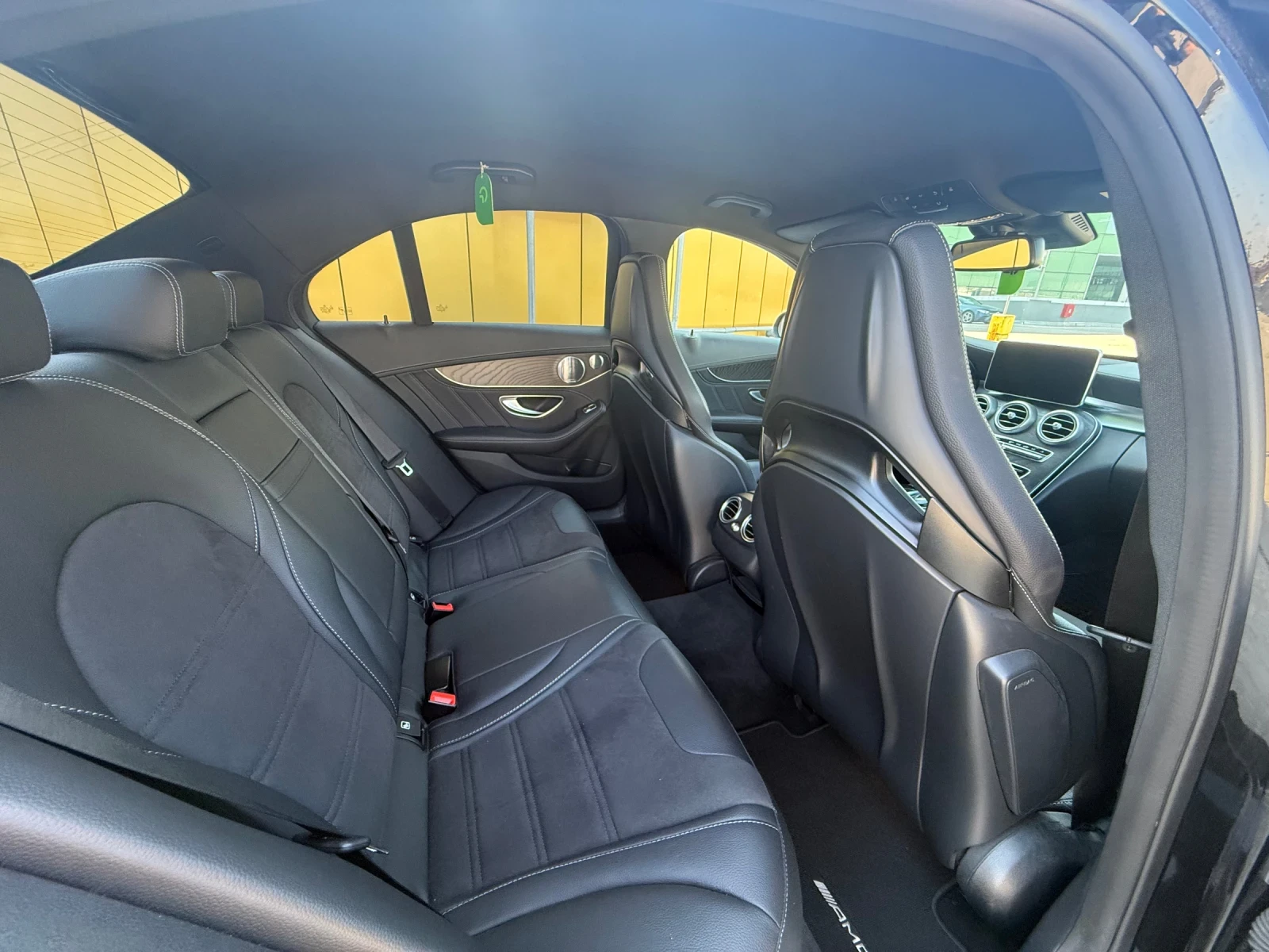 Mercedes-Benz C 63 AMG Mercedes-Benz C 63 AMG /Лизинг/620к.с./AMG седалки, снимка 8 - Автомобили и джипове - 54849992