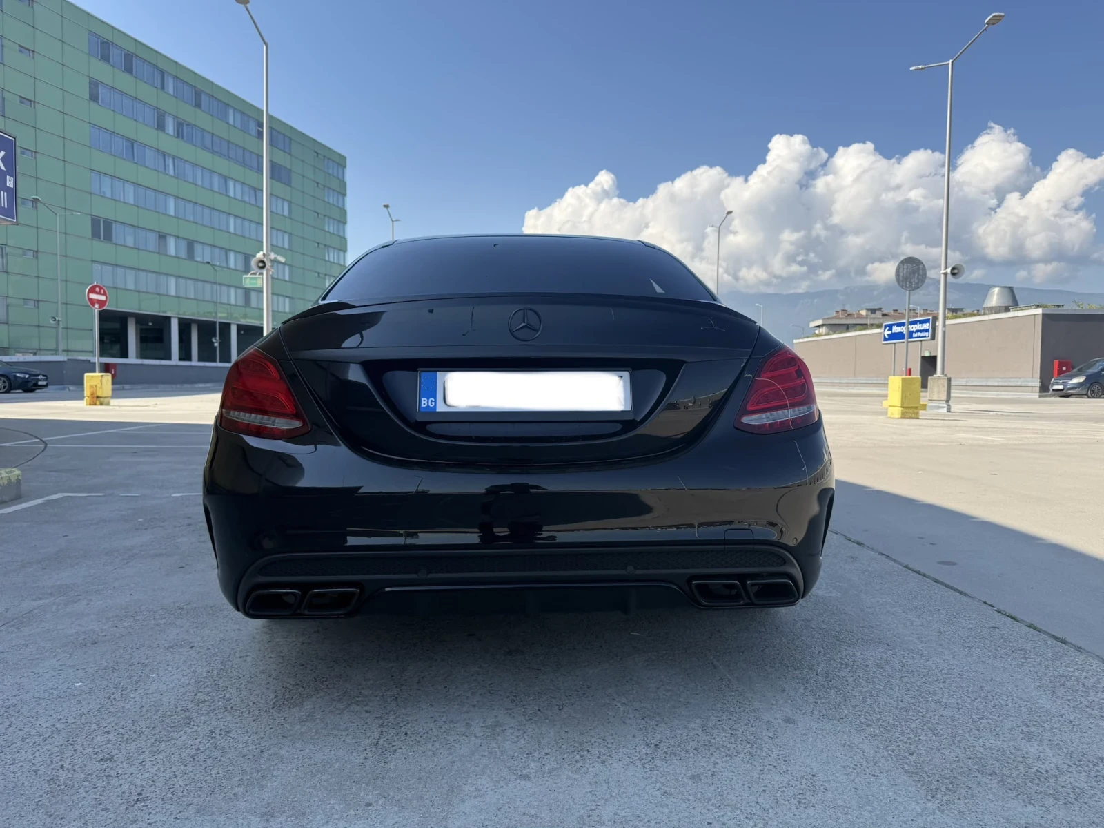 Mercedes-Benz C 63 AMG Mercedes-Benz C 63 AMG /Лизинг/620к.с./AMG седалки, снимка 4 - Автомобили и джипове - 54849992