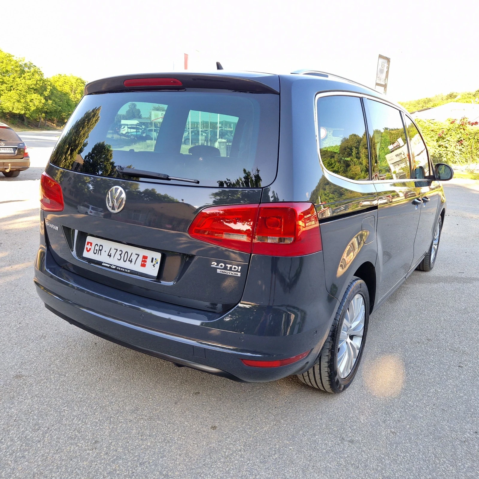 VW Sharan 2.0TDi140k.4X4 7-МЕСТА/ЕЛ.ВРАТИ/ШВЕЙЦАРИЯ , снимка 6 - Автомобили и джипове - 54973814