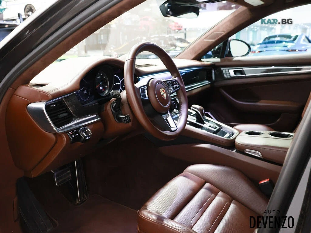 Porsche Panamera * AWD * PANORAMA * Автокредит * (Цена до България), снимка 13 - Автомобили и джипове - 55177404