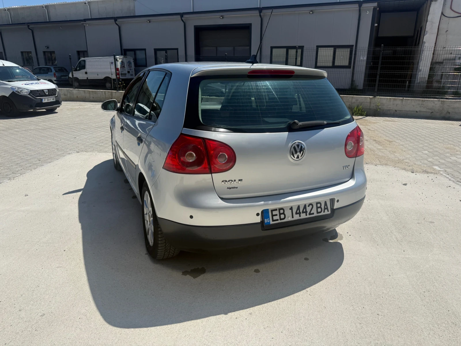 VW Golf 1.9 TDI, снимка 6 - Автомобили и джипове - 55239836