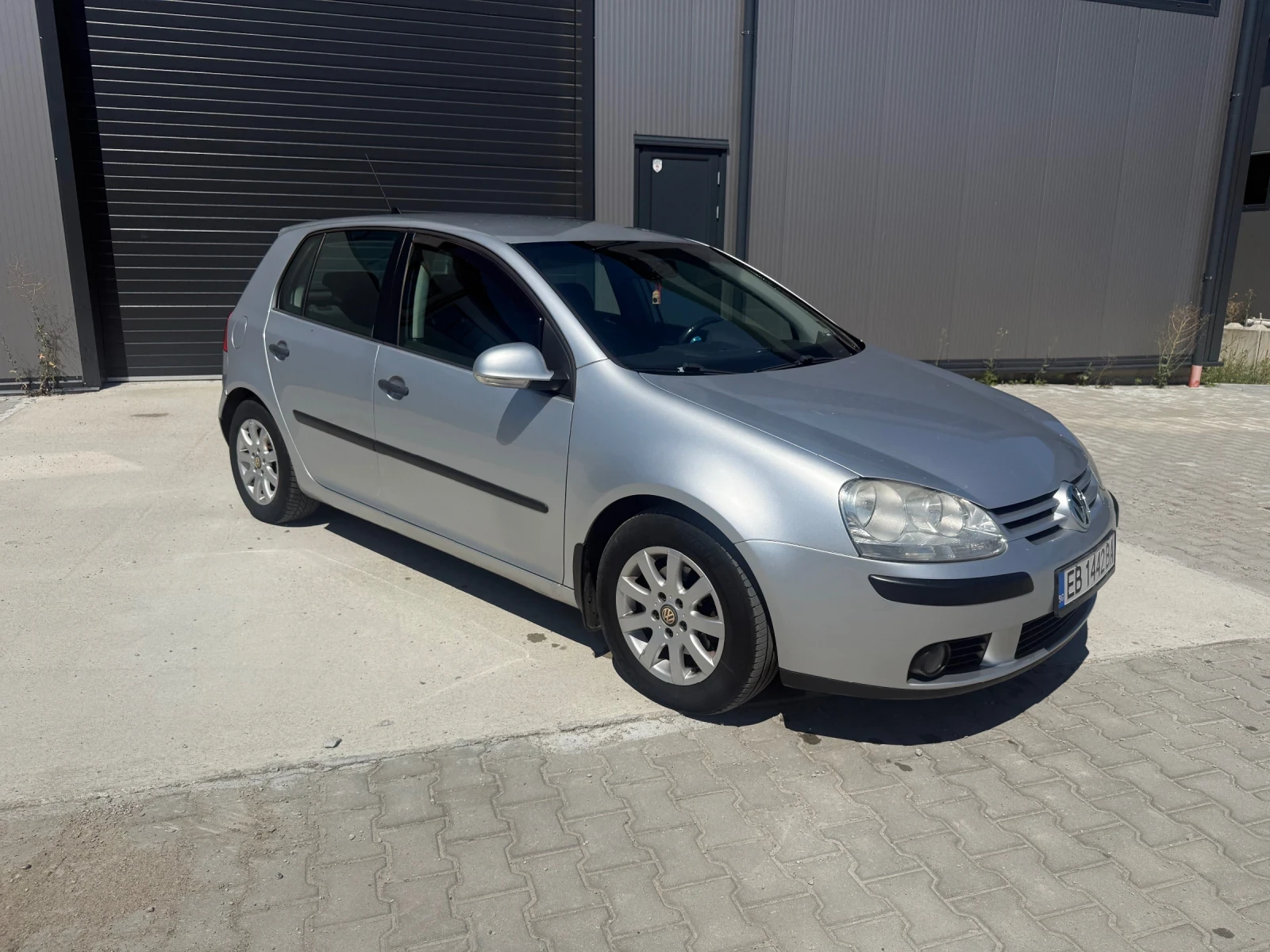 VW Golf 1.9 TDI, снимка 2 - Автомобили и джипове - 55239836