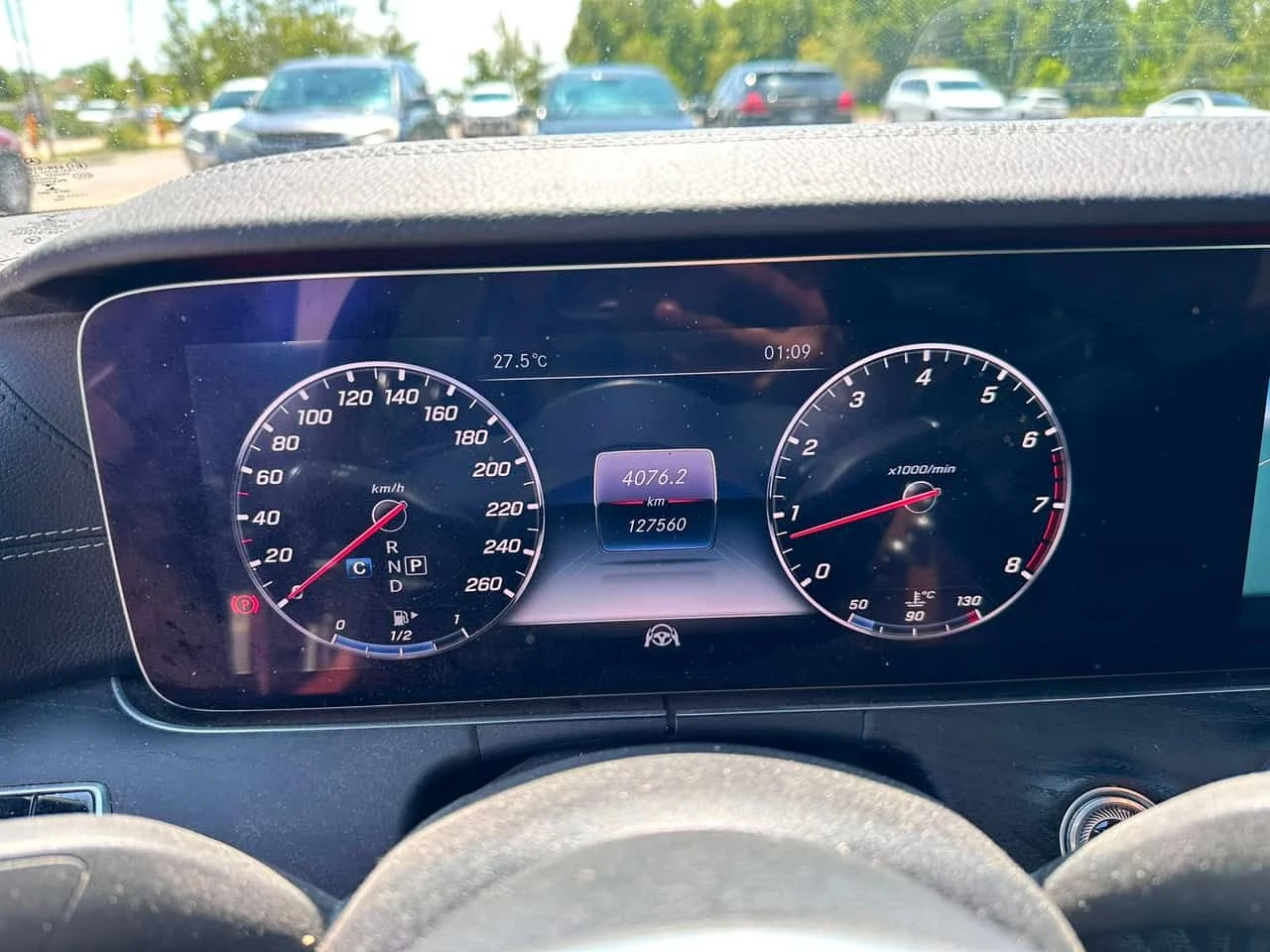 Mercedes-Benz E 450 * CARFAX * ДИСТРОНИК * BURMESTER * ПАНО * 360, снимка 8 - Автомобили и джипове - 55451452