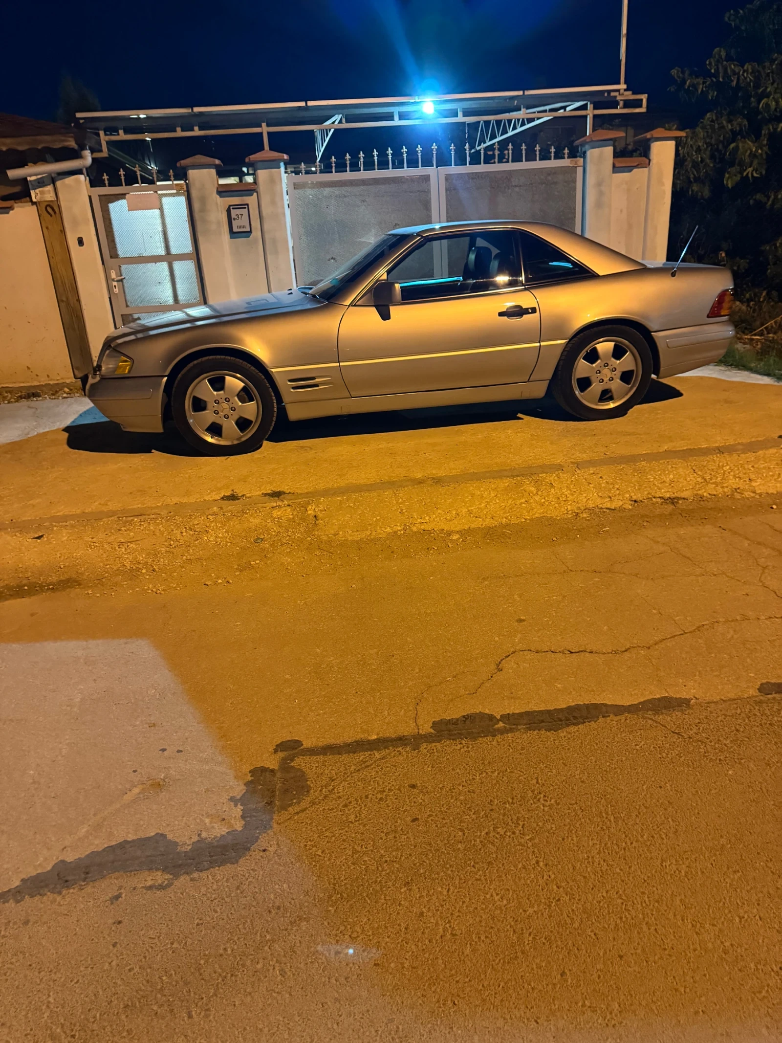 Mercedes-Benz SL