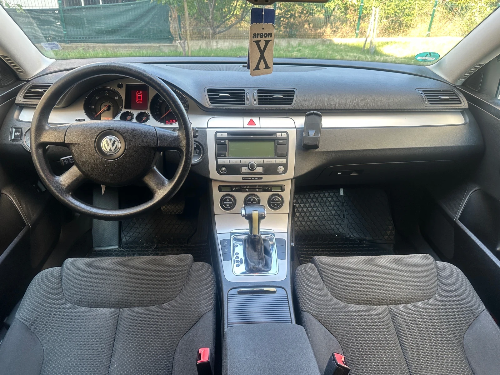 VW Passat 2.0TDI* 170* Automatic, снимка 7 - Автомобили и джипове - 55593281