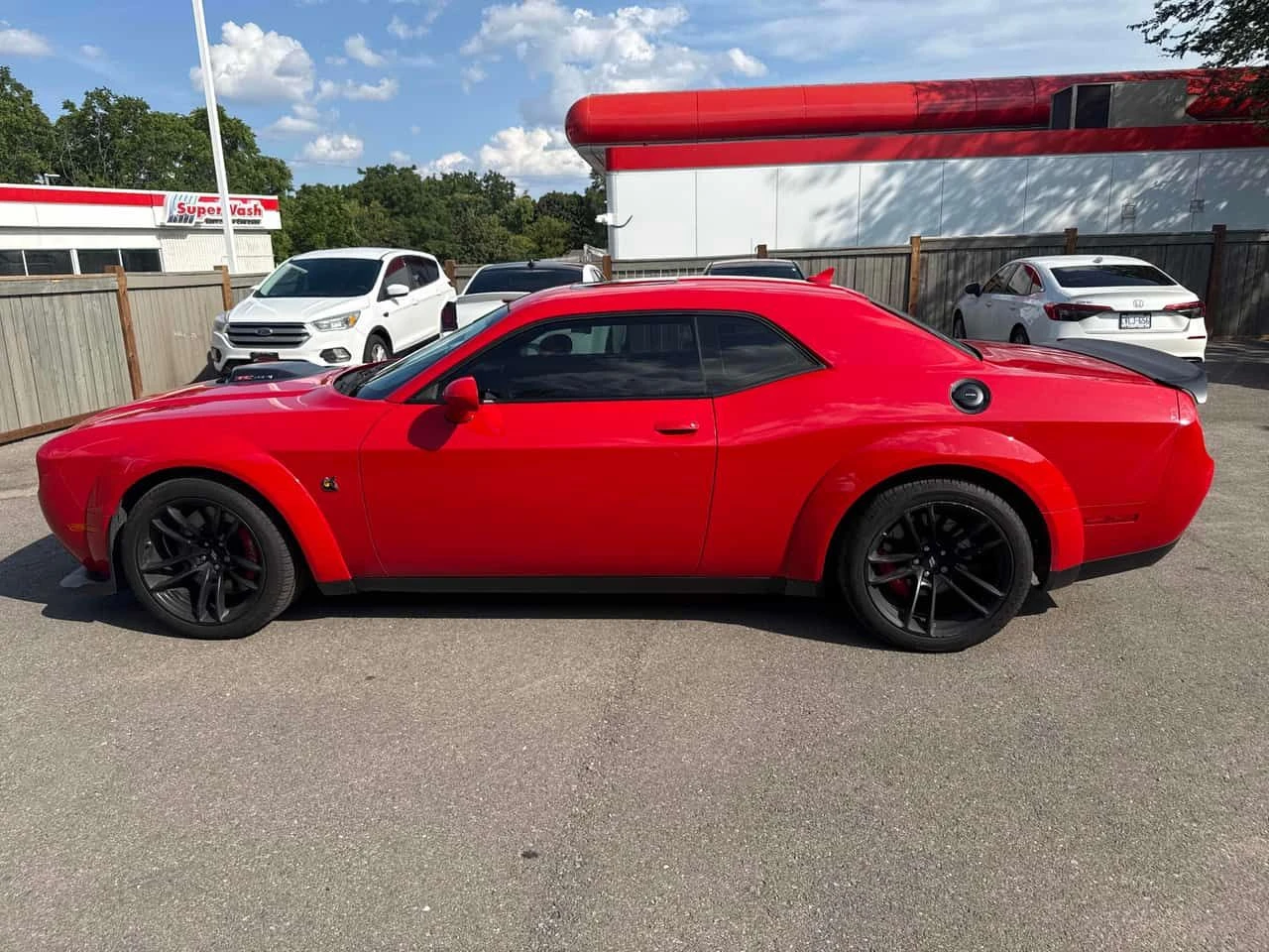 Dodge Challenger * Scat Pack 392 Widebody* АВТОКРЕДИТ* , снимка 2 - Автомобили и джипове - 55681042