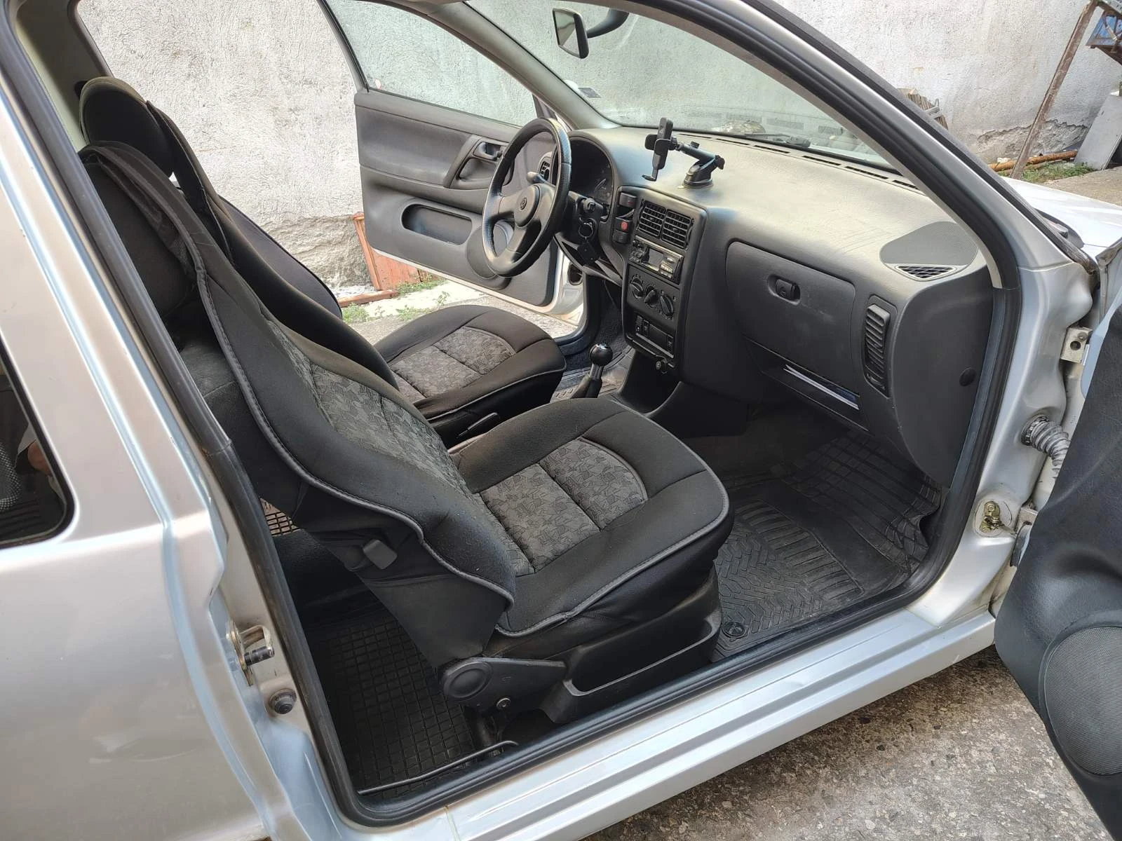 VW Polo, снимка 9 - Автомобили и джипове - 55695225