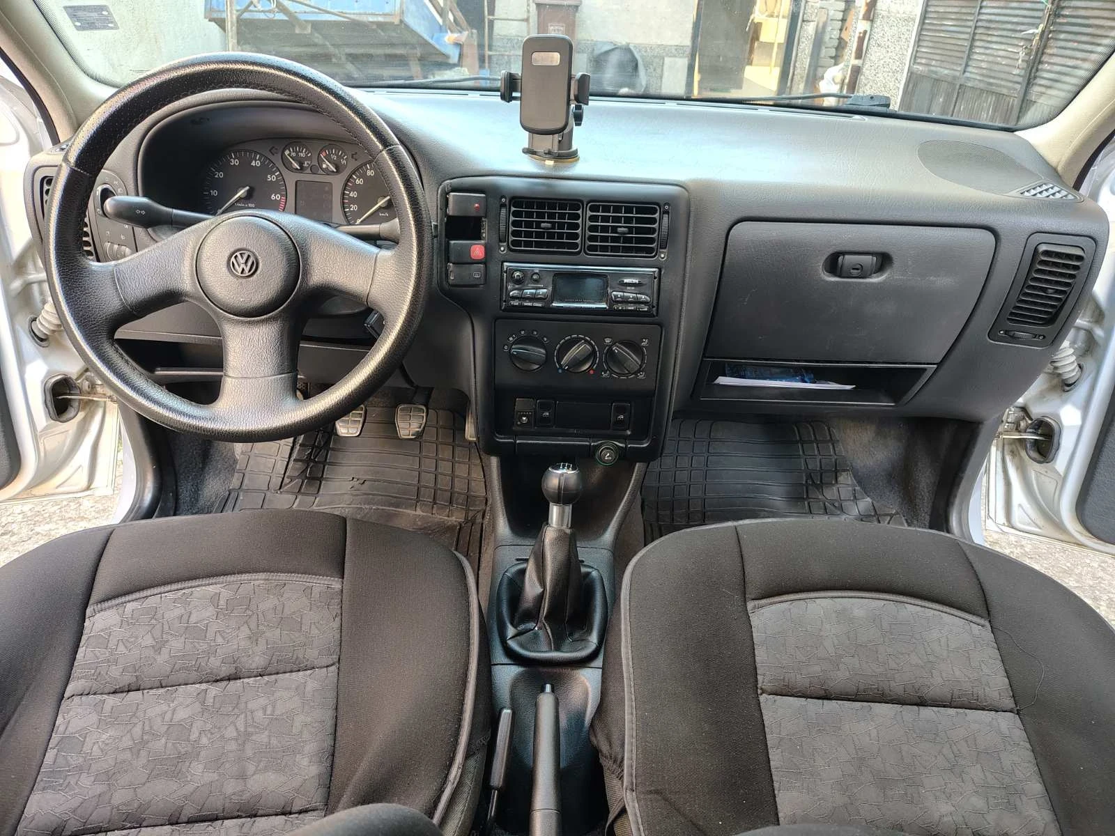 VW Polo, снимка 10 - Автомобили и джипове - 55695225