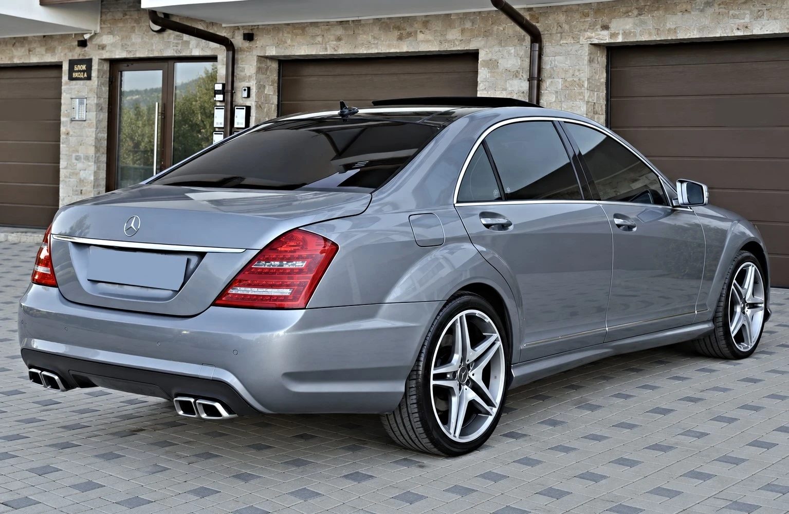 Mercedes-Benz S 500 * AMG* PANO* FULL MAXX* , снимка 6 - Автомобили и джипове - 56074693