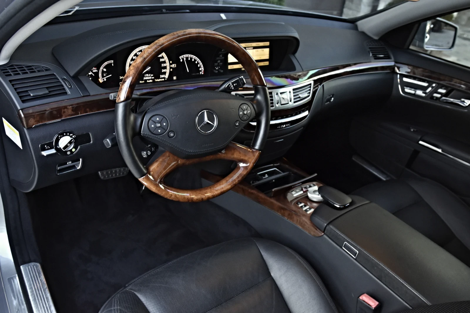Mercedes-Benz S 500 * AMG* PANO* FULL MAXX* , снимка 7 - Автомобили и джипове - 56074693