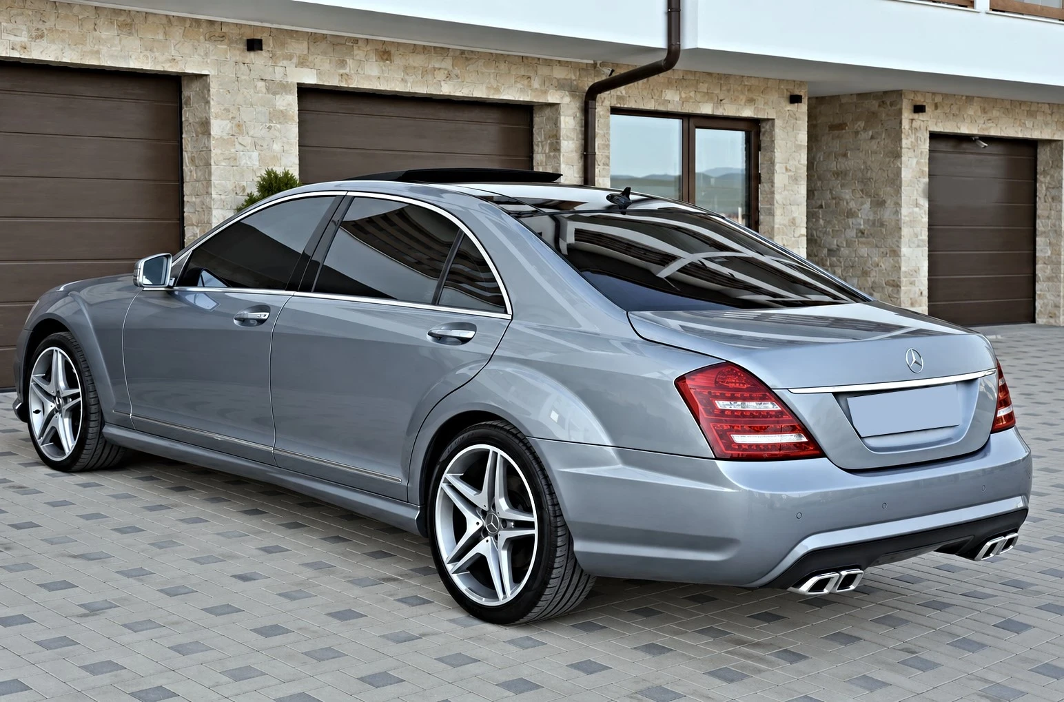 Mercedes-Benz S 500 * AMG* PANO* FULL MAXX* , снимка 4 - Автомобили и джипове - 56074693