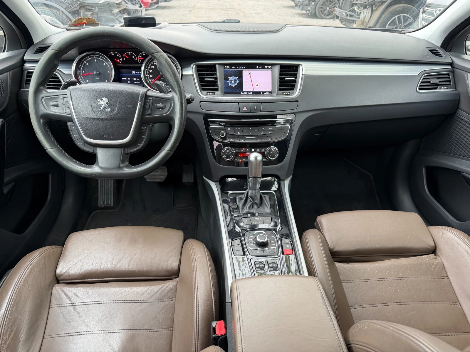 Peugeot 508 2.2 HDI GT Line Нави Head Up JBL Подгрев Масаж  , снимка 10 - Автомобили и джипове - 56086982
