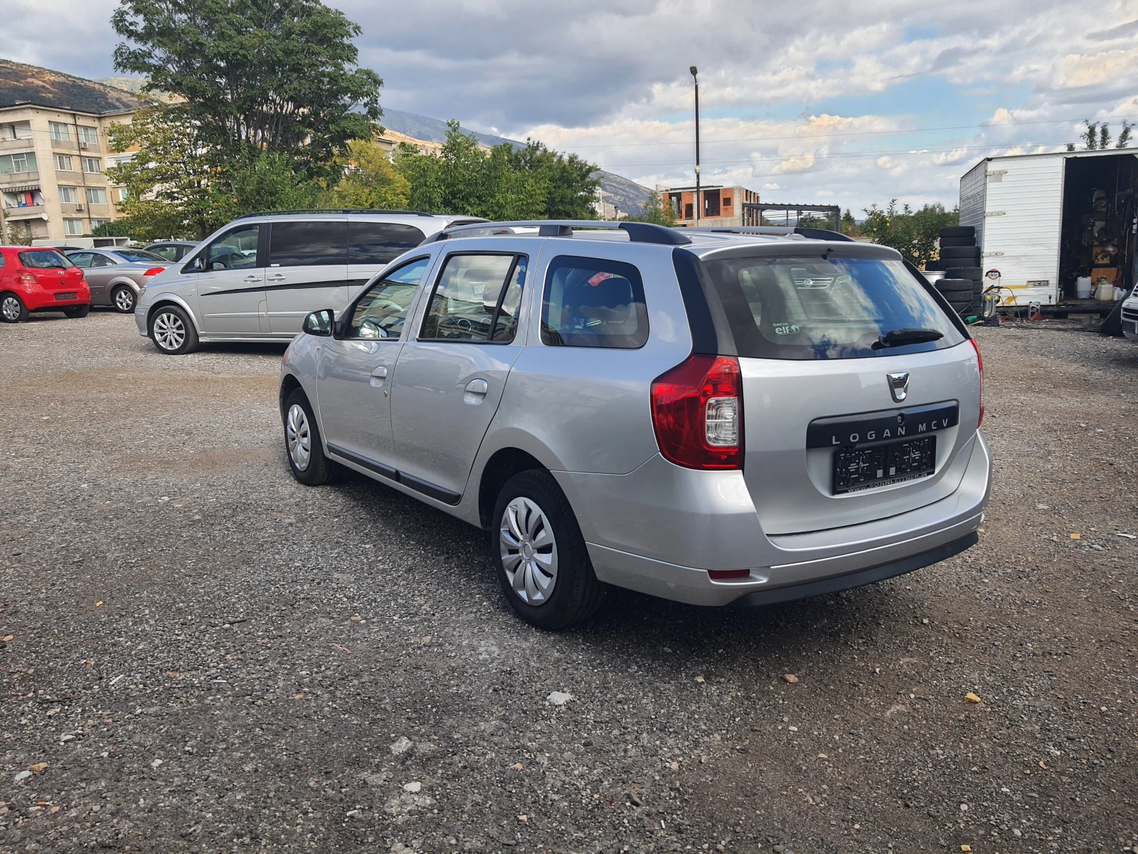 Dacia Logan 1.2i, снимка 6 - Автомобили и джипове - 56110604