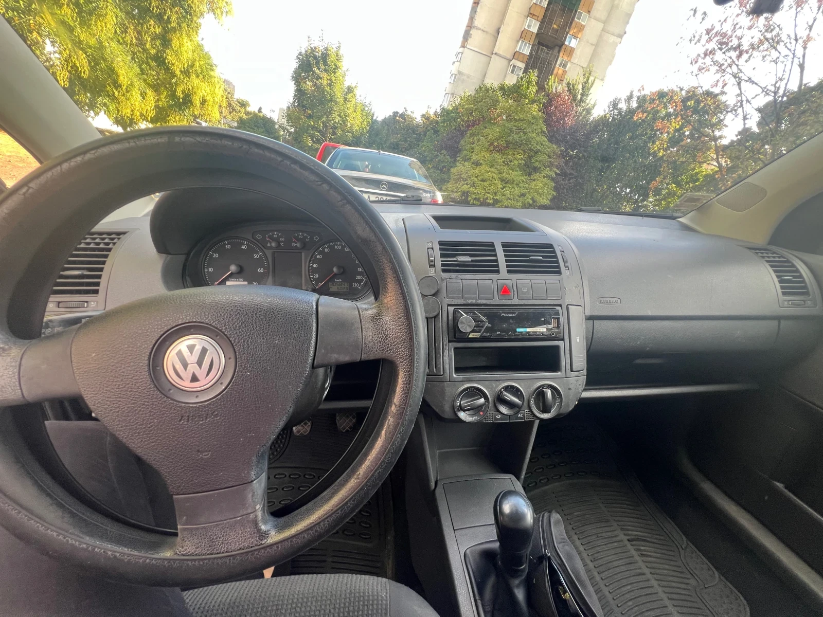 VW Polo 2018, снимка 5 - Автомобили и джипове - 56213839