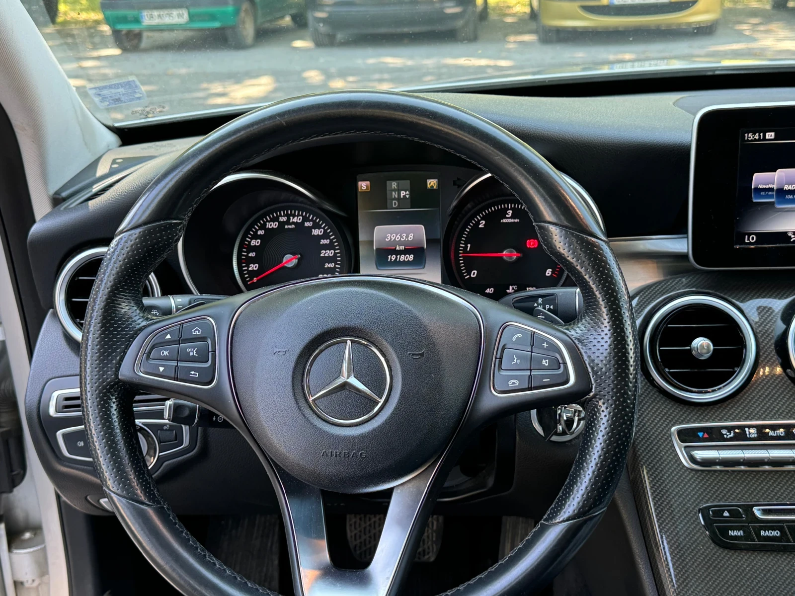Mercedes-Benz C 220 Седан, снимка 6 - Автомобили и джипове - 56296231