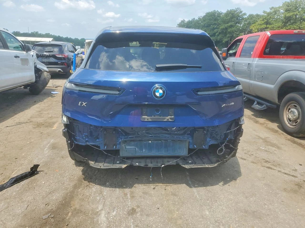 BMW iX xDrive50, снимка 6 - Автомобили и джипове - 56314304