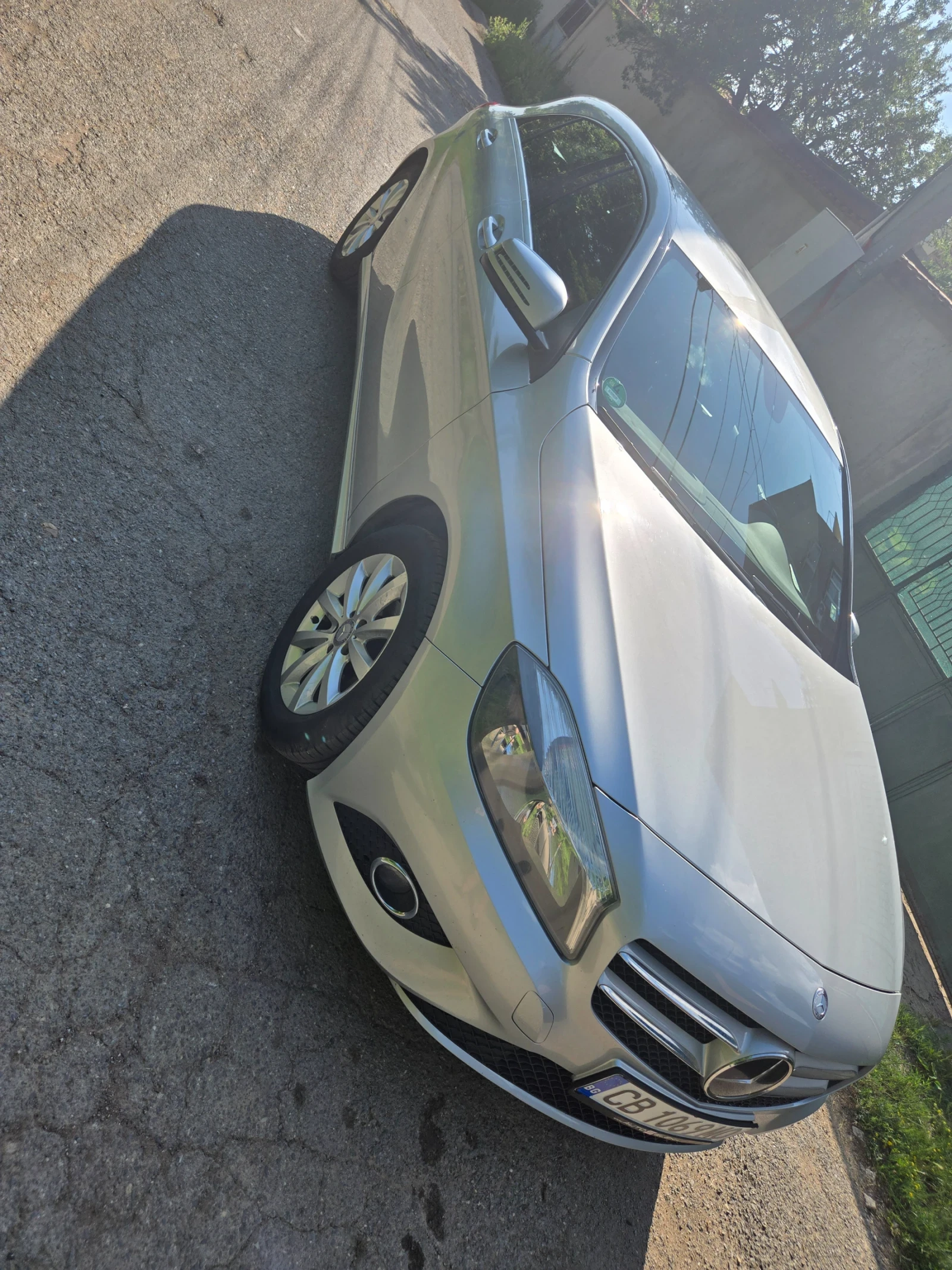 Mercedes-Benz A 180, снимка 3 - Автомобили и джипове - 56627139