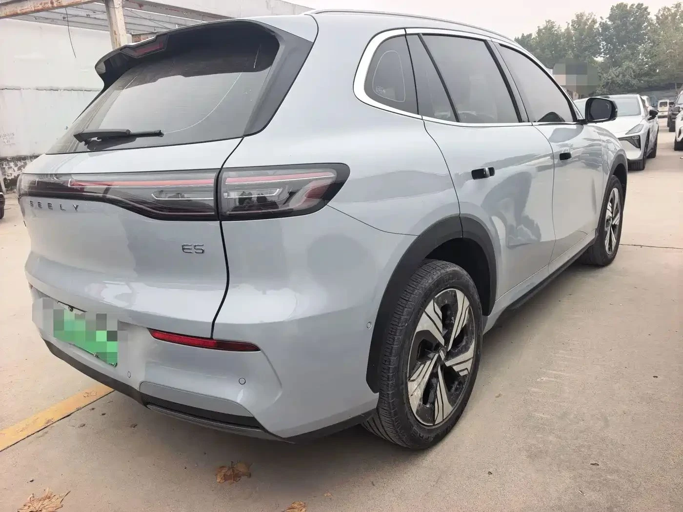 Geely EX5, снимка 2 - Автомобили и джипове - 56715020
