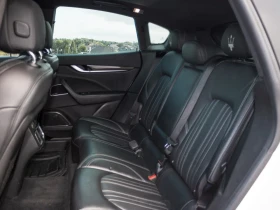 Maserati Levante GRAN LUSSO S/DISTRONIC/PANO/360 CAMERA - 20400 € / 39898.93 лв. - 78663927 16
