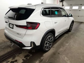 BMW X1 xDrive28i X Line | PANO | KEYLESS | 2 КЛЮЧА | , снимка 3