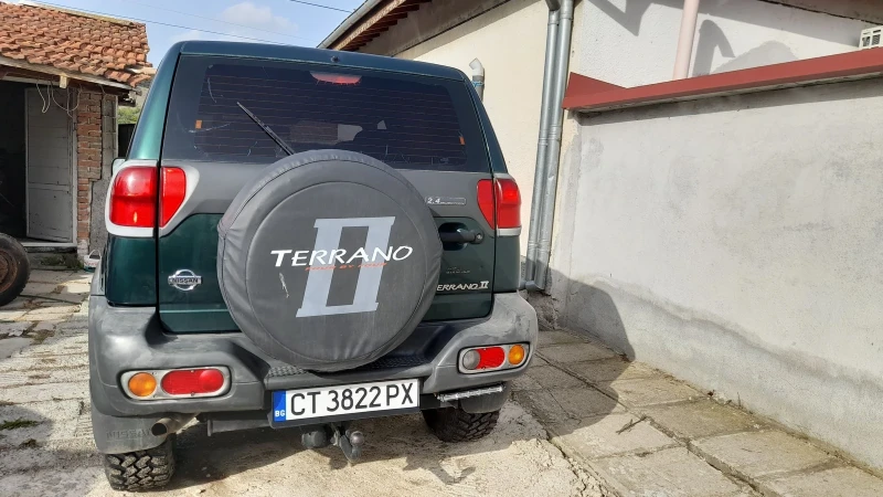 Nissan Terrano, снимка 7 - Автомобили и джипове - 48465516