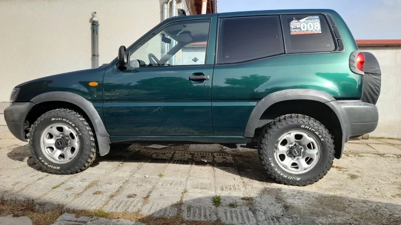 Nissan Terrano, снимка 2 - Автомобили и джипове - 48465516