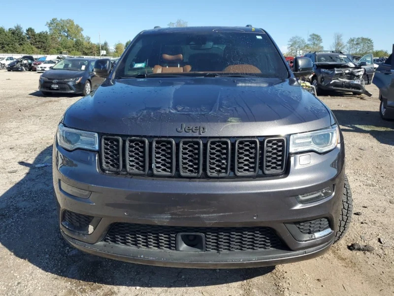 Jeep Grand cherokee SUMMIT Обдух* Harman/Kardon* Дистроник* 8ZF* Пано*, снимка 1 - Автомобили и джипове - 48505832