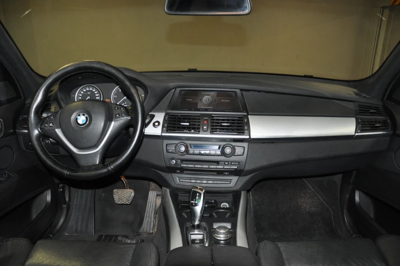 BMW X5 3.0 SD, снимка 7 - Автомобили и джипове - 48784198