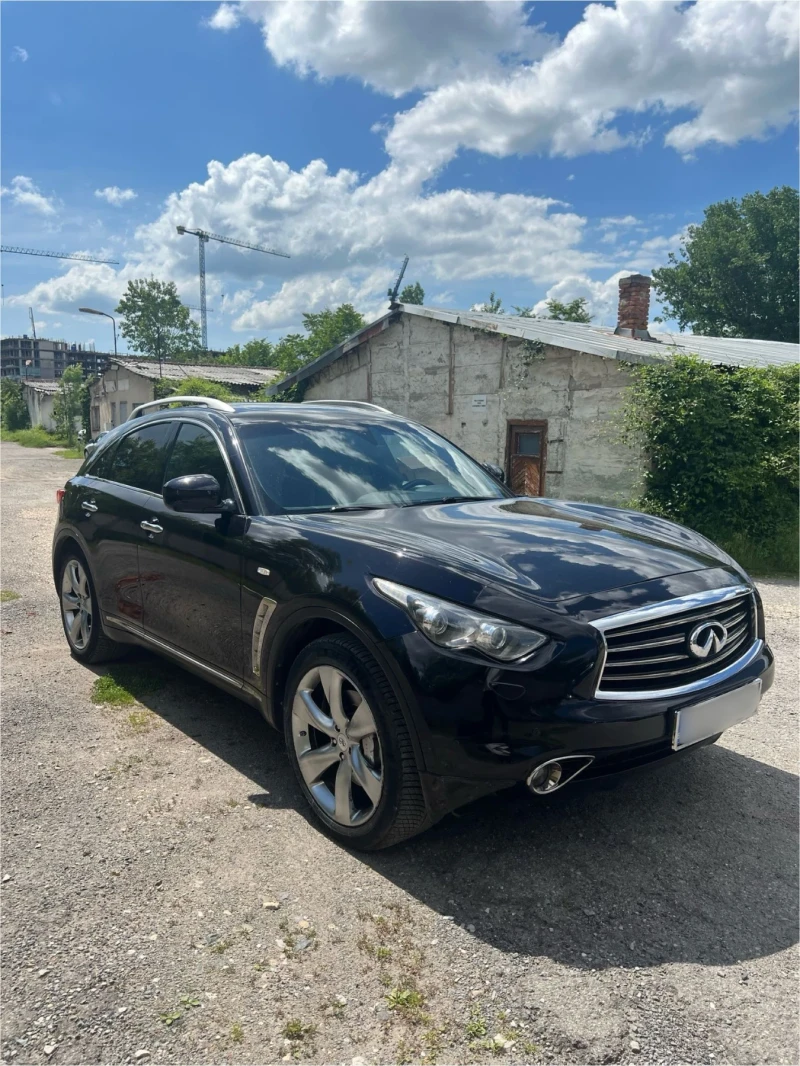 Infiniti QX70, снимка 1 - Автомобили и джипове - 49166409