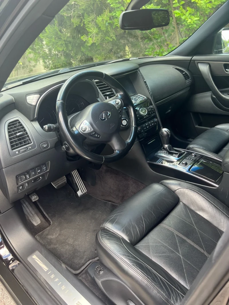 Infiniti QX70, снимка 14 - Автомобили и джипове - 49166409