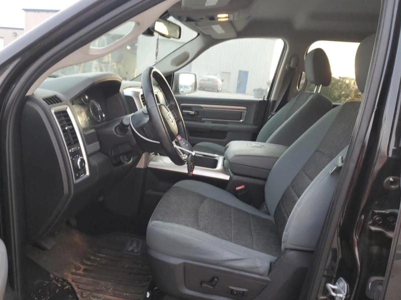 Dodge RAM 1500 SLT* , снимка 8 - Автомобили и джипове - 53090917