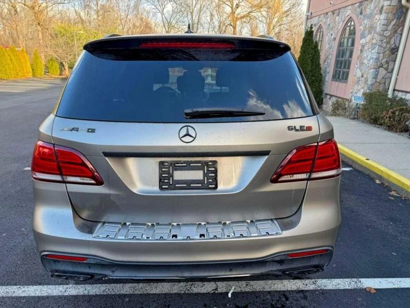 Mercedes-Benz GLE 350, снимка 11 - Автомобили и джипове - 53194387