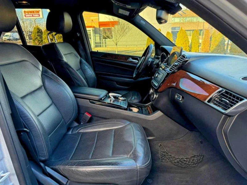 Mercedes-Benz GLE 350, снимка 8 - Автомобили и джипове - 53194387