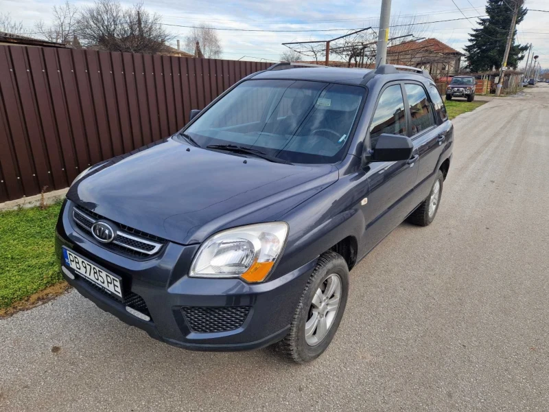 Kia Sportage Facelift 2.0 i, снимка 2 - Автомобили и джипове - 53333901