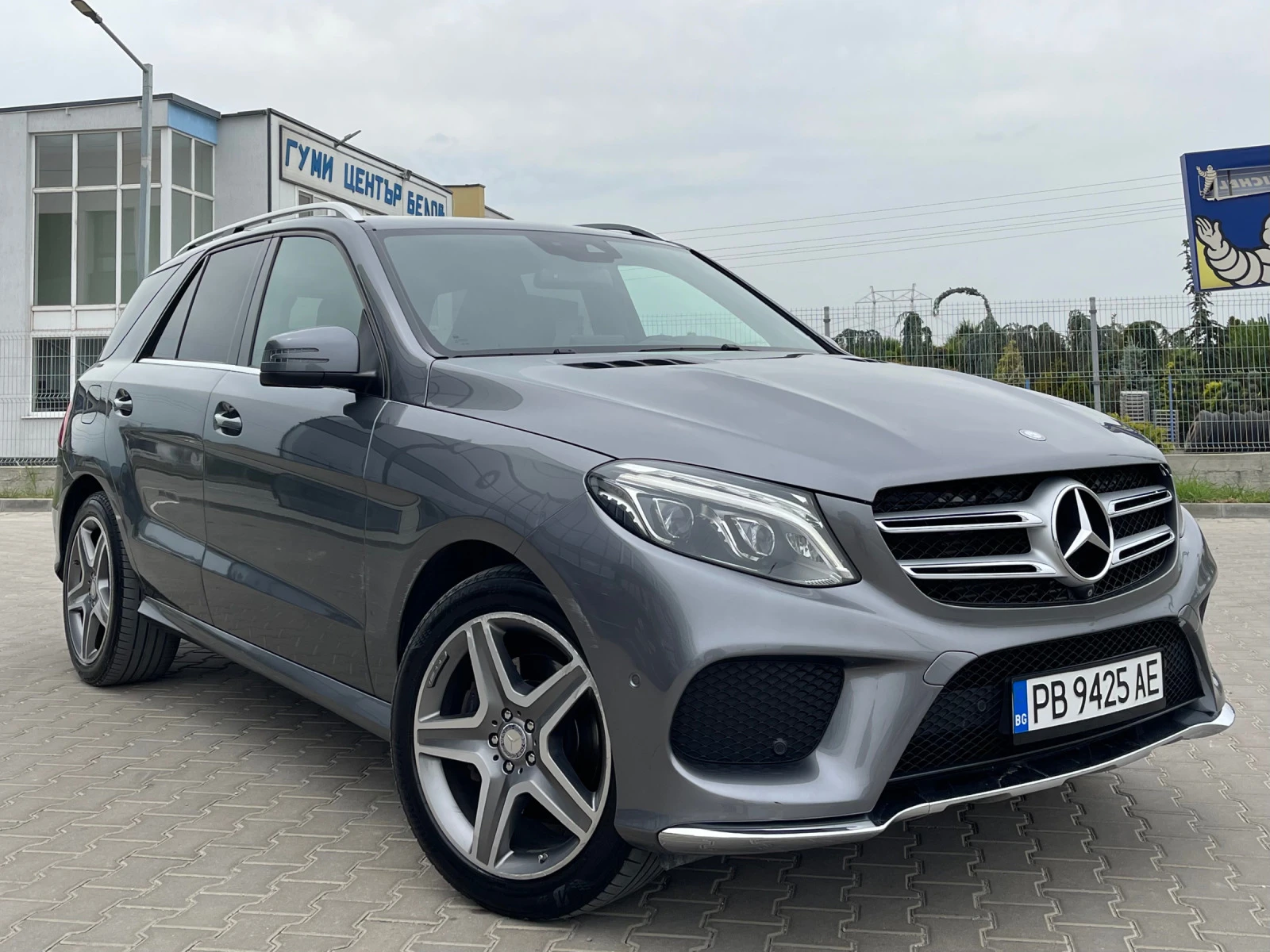 Mercedes-Benz GLE 250 AMG* 9G* CAMERA* 4MATIC* LED* СМЕНЕНА ВЕРИГА - изображение 3