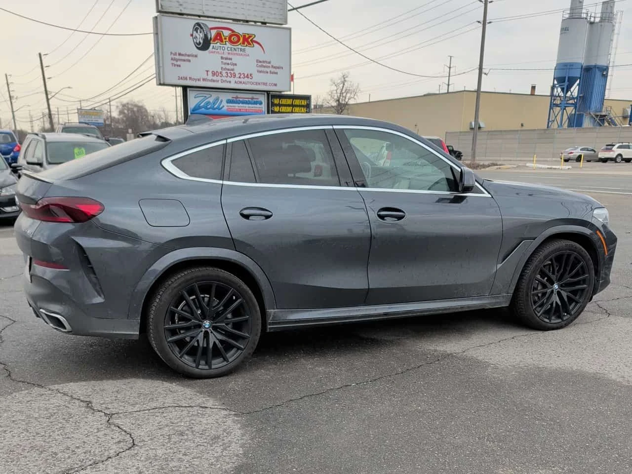 BMW X6 * xDrive40i * CARFAX * ДИСТРОНИК* 360 КАМЕРА* , снимка 3 - Автомобили и джипове - 54038191