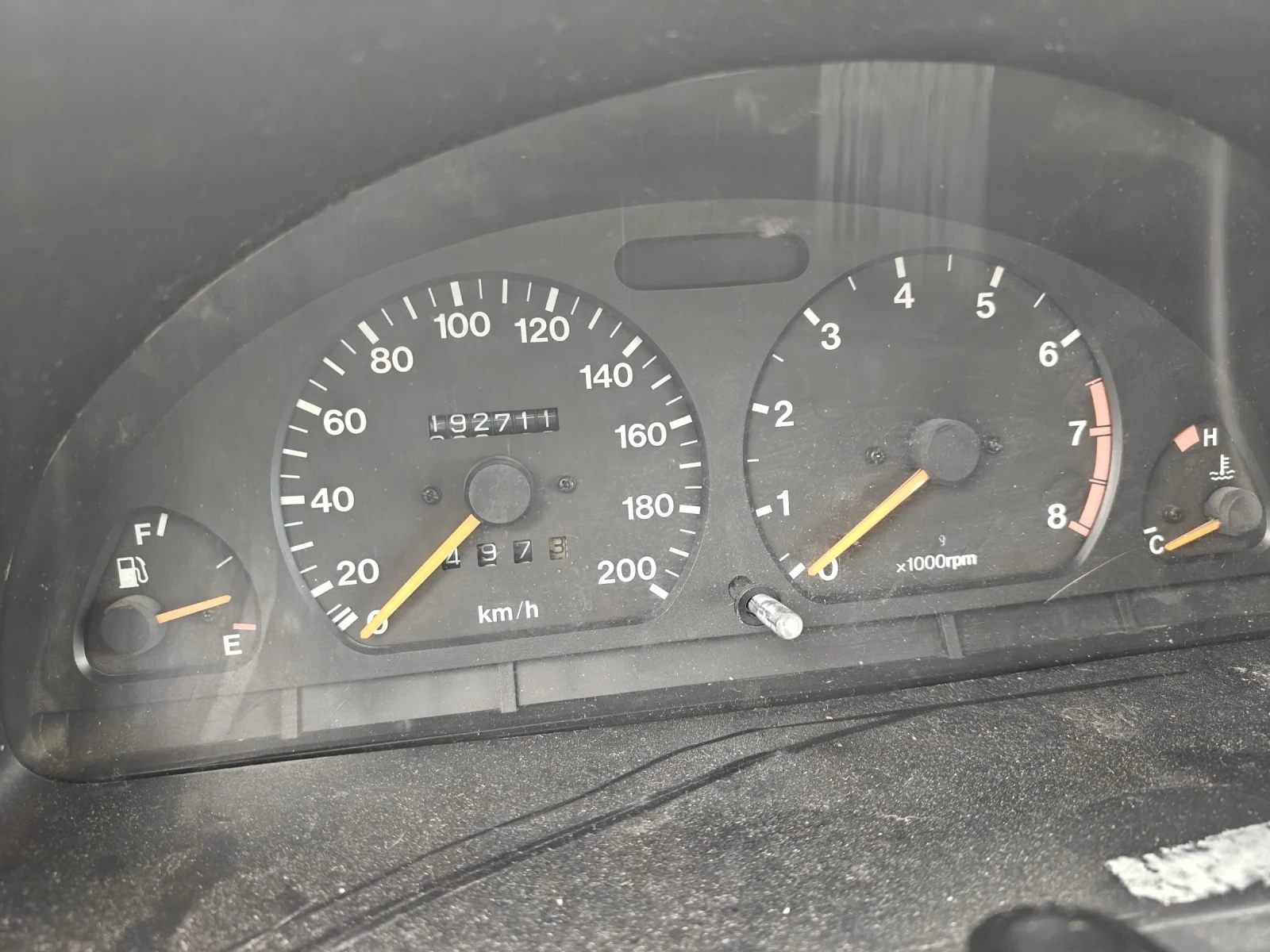 Suzuki Grand vitara, снимка 15 - Автомобили и джипове - 54651548