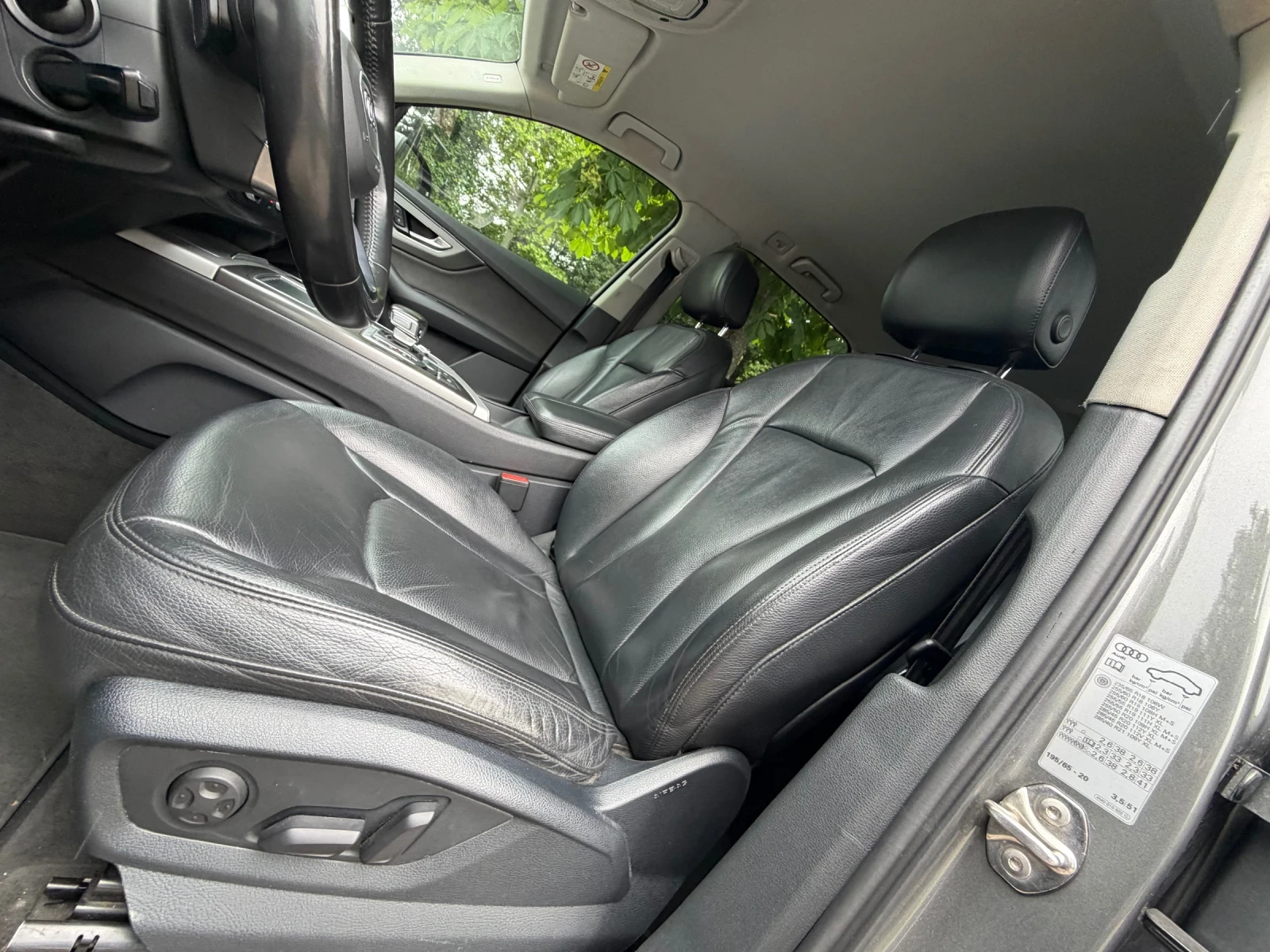 Audi Q7 3.0D* НА* ПРУЖИНИ* LED, снимка 12 - Автомобили и джипове - 54824508