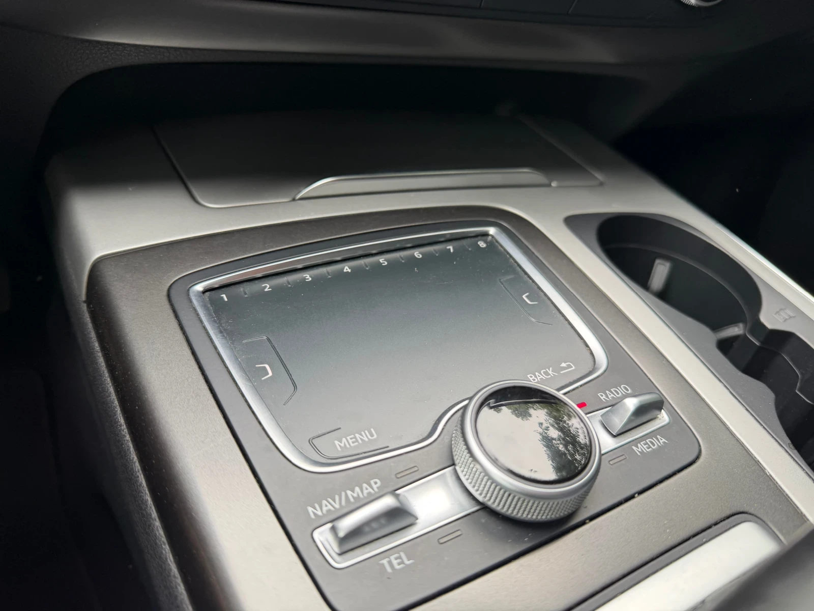 Audi Q7 3.0D* НА* ПРУЖИНИ* LED, снимка 16 - Автомобили и джипове - 54824508