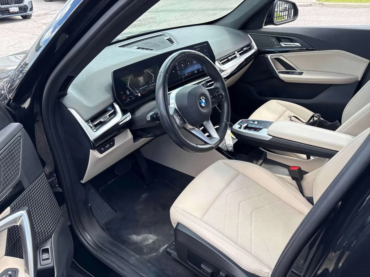 BMW X1 xDrive28i/CARFAX/ОТ ПРЕДСТАВИТЕЛСТВО НА BMW, снимка 7 - Автомобили и джипове - 55043926