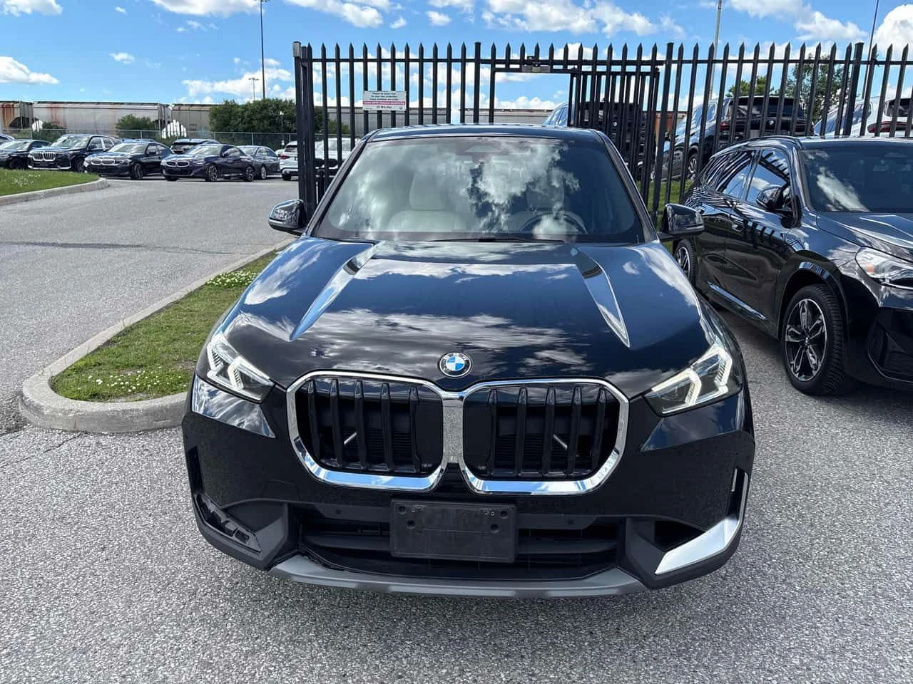 BMW X1 xDrive28i/CARFAX/ОТ ПРЕДСТАВИТЕЛСТВО НА BMW, снимка 2 - Автомобили и джипове - 55043926