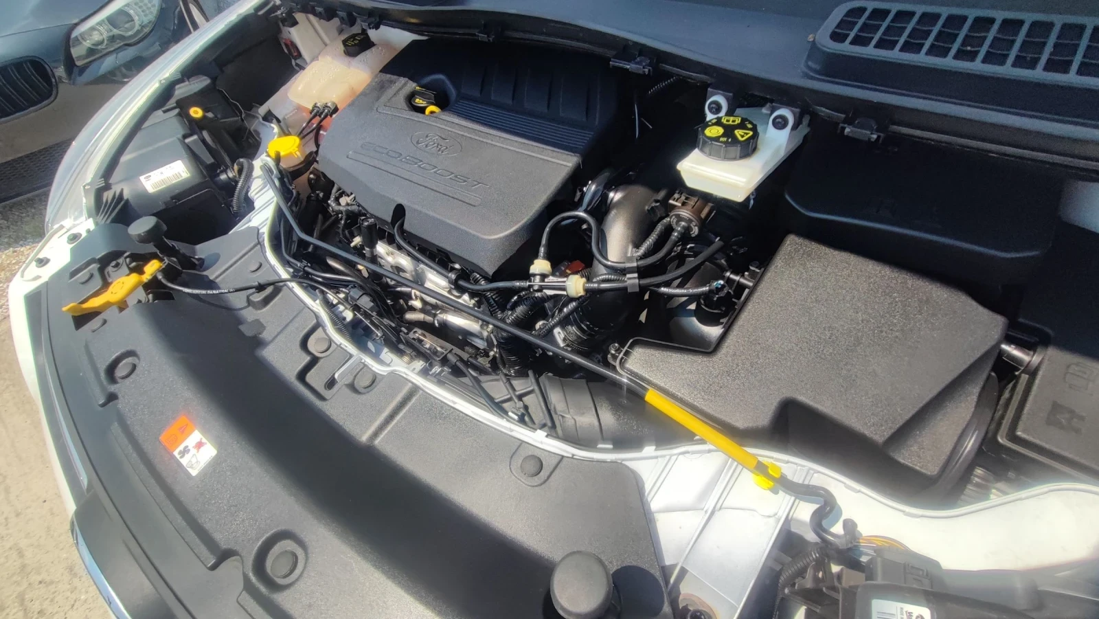 Ford Kuga 1.5 eco boost 92000km!, снимка 16 - Автомобили и джипове - 55069949