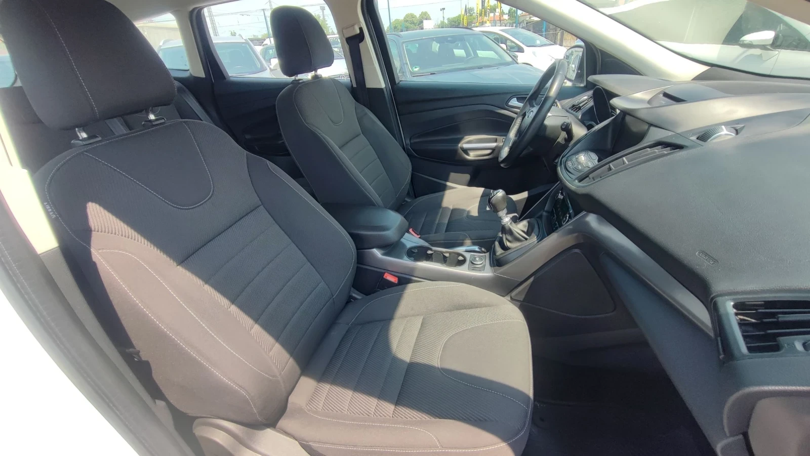 Ford Kuga 1.5 eco boost 92000km!, снимка 13 - Автомобили и джипове - 55069949